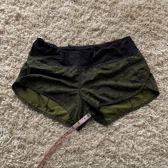 Lululemon Speed Up Short *2.5" Size 8 Green / Black 6690 - Picture 8 of 11